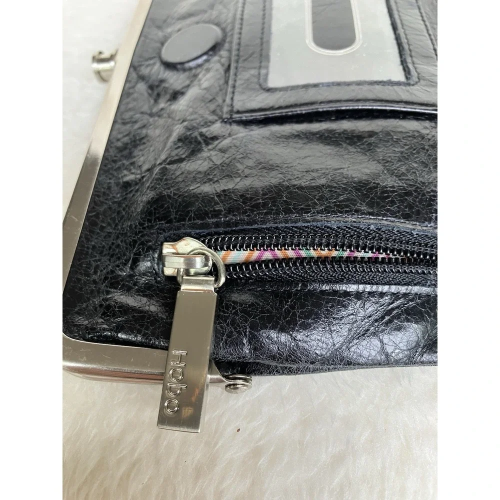 Hobo International Lauren Kiss Lock Clutch Wallet In Black